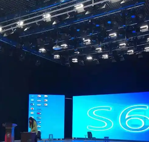 南充LED顯示屏大菠萝福建官网海纳百川製作施工安裝